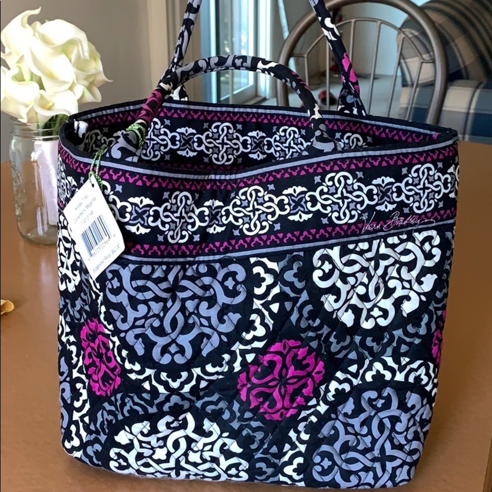NWT Vera Bradley Holiday tote Canterberry Magenta